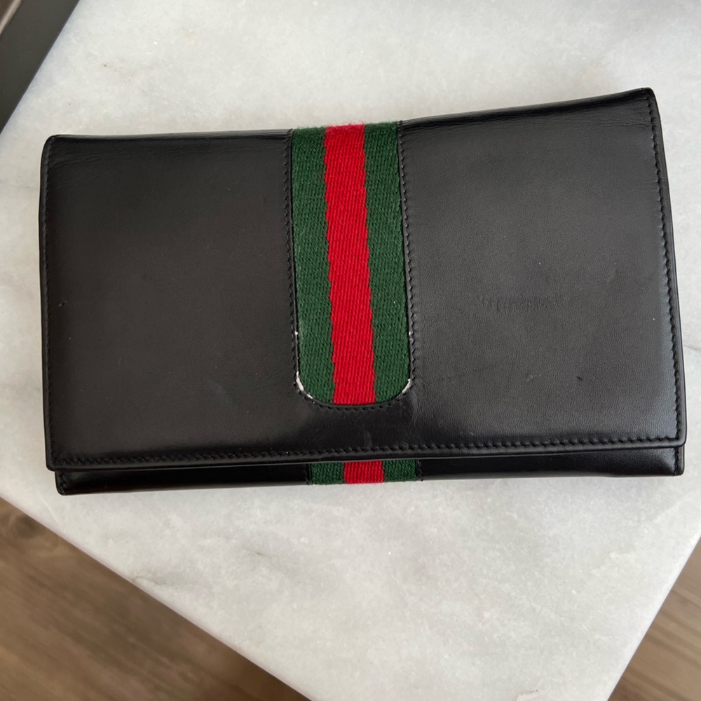 Authentic Bifold Gucci Black Leather Stripe Wallet